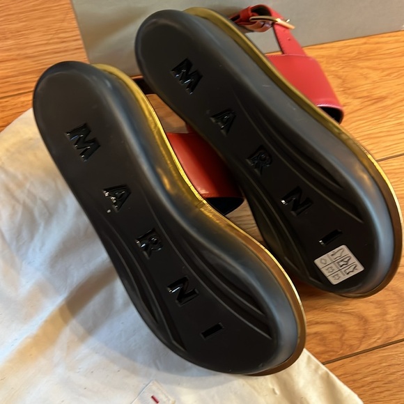 Marni Platform Sandals - Picture 11 of 13